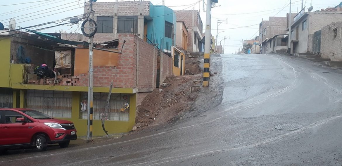 Torrencial lluvia en Moquegua